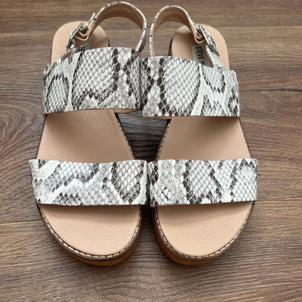 Steve Madden Women's Snake Print Sandals - Black and White size 7.5